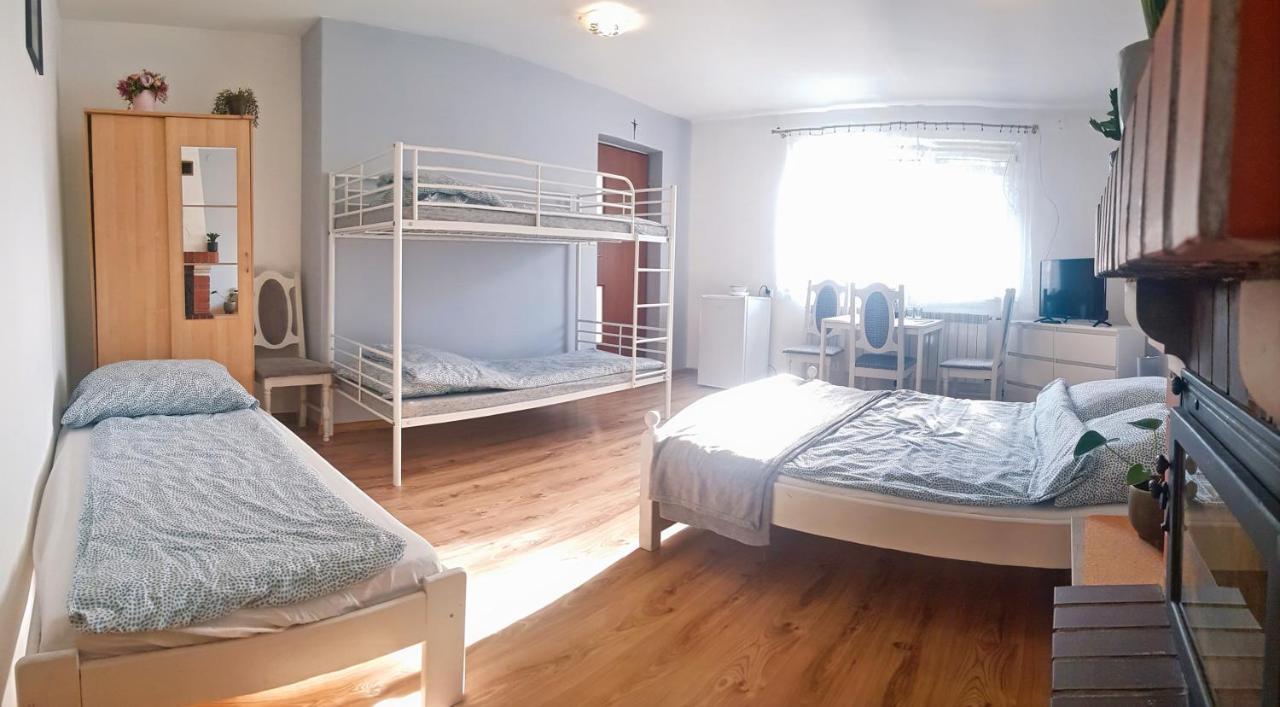 Zator Sleepover Eksteriør bilde